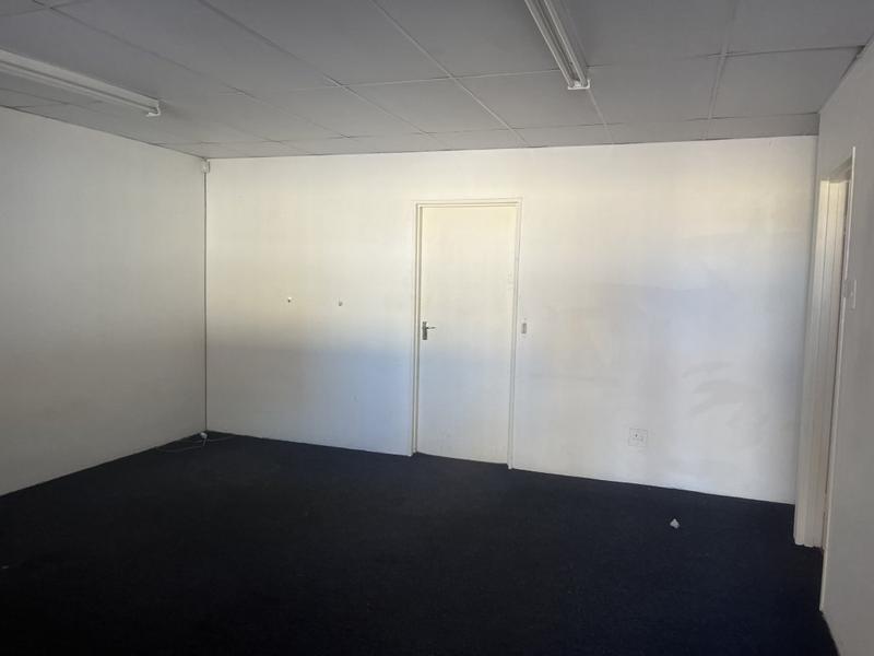 To Let Commercial Property for Rent in Montague Gardens Western Cape